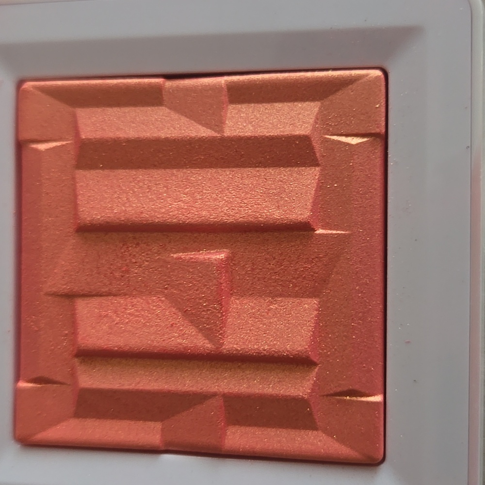 Haus Labs Bio-Radiant Gel Powder Highlighter - Picture 4 of 8